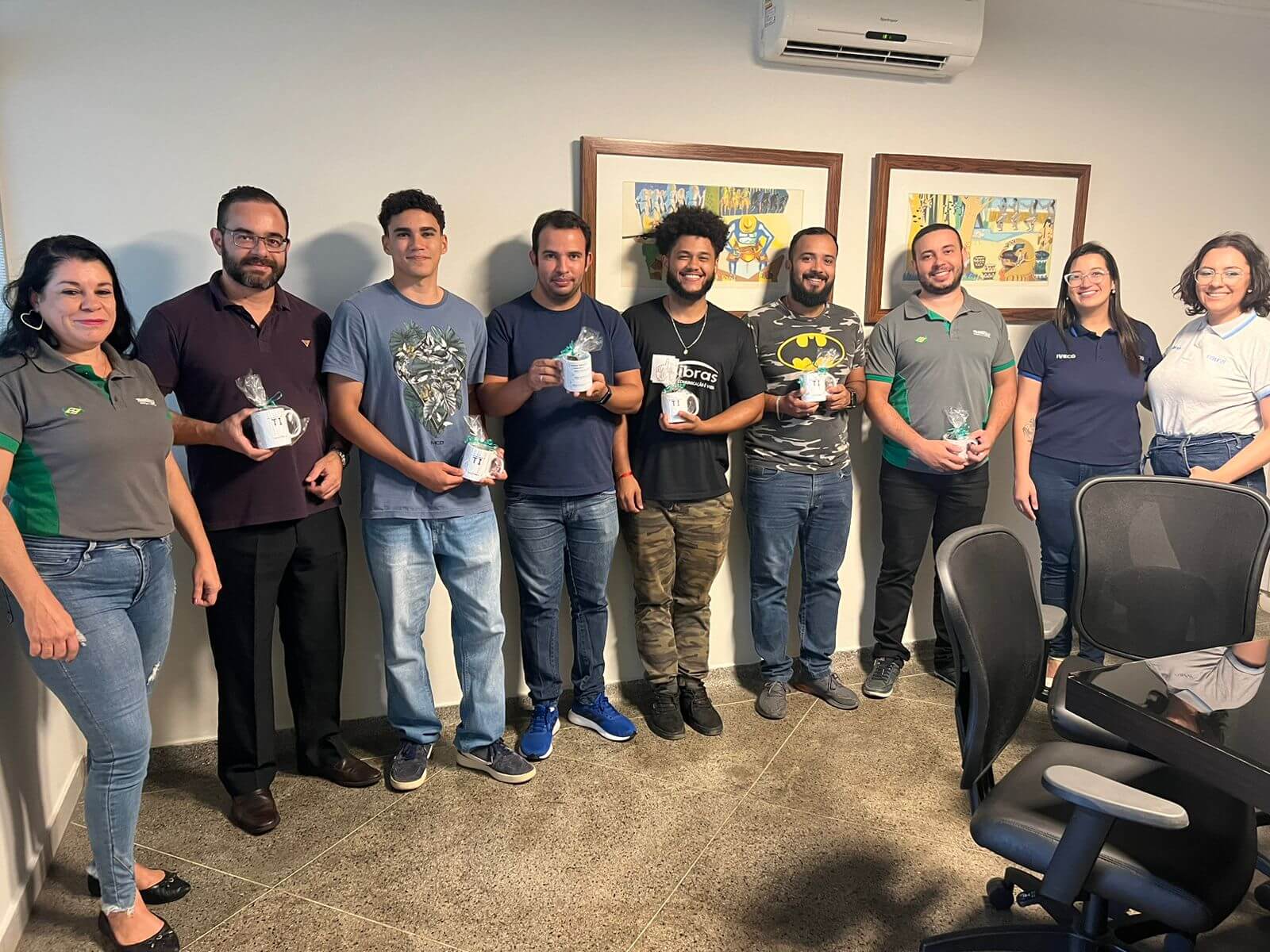 Grupo Osvaldo Zilli celebra o Dia do Profissional de TI com reconhecimento e gratidão